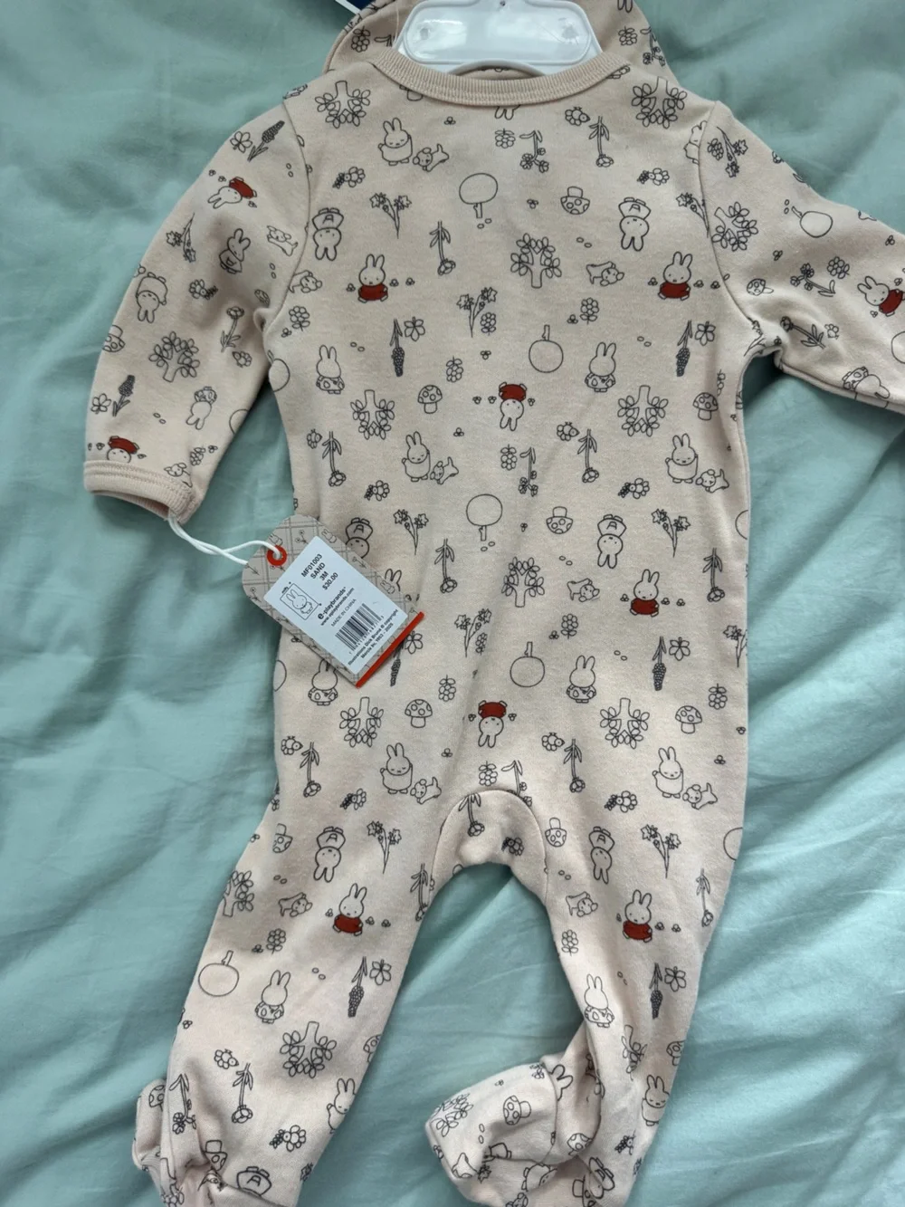 NWT miffy onesie zip with matching beanie sz 3Months
